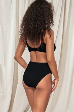 Best Sunsets Pacifica Black Oceana Top