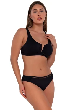 Online Sunsets Black Seagrass Texture Vienna V-Wire Top