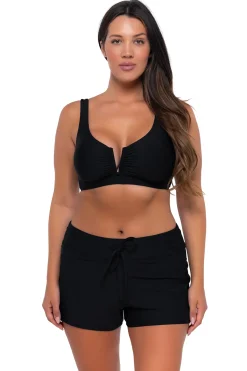 Clearance Sunsets Black Vienna V-Wire Top