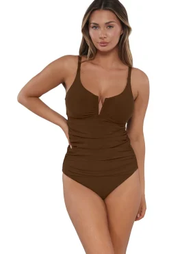 Outlet Sunsets Tiki Brown Zuri V-Wire Tankini Top